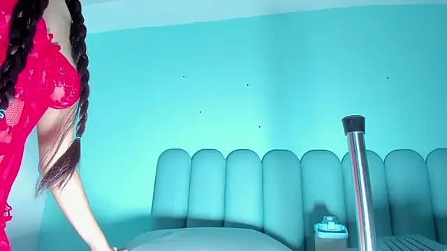 Snapshot of littless_angel chatting on December 2024 04:45:01 AM littless angel online show from December 2024 04:45:01 AM