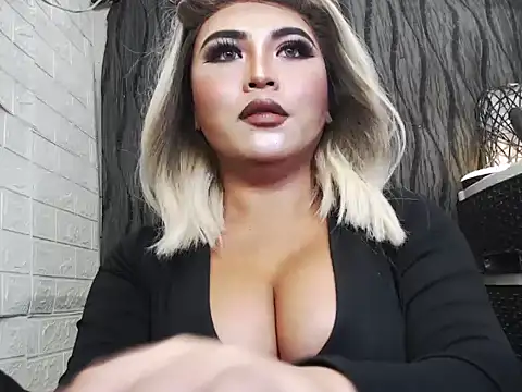 x12inchanaconda online show from October 2025 12:21:02 AM