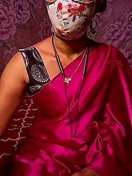 Snapshot of XBHUUME chatting on February 2025 05:18:02 PM XBHUUME online show from February 2025 05:18:02 PM