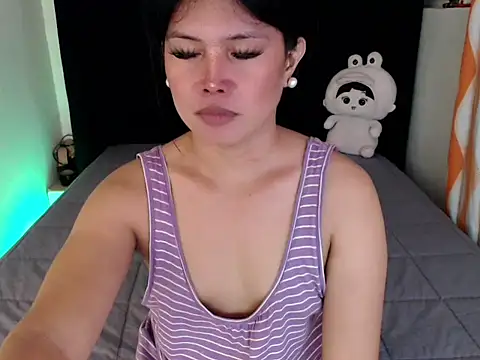 Snapshot of Angelic_Fuckerxxx chatting on October 2025 09:22:01 PM Angelic Fuckerxxx online show from October 2025 09:22:01 PM