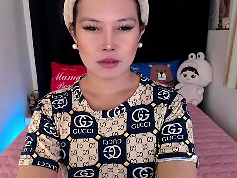 Snapshot of Angelic_Fuckerxxx chatting on November 2025 07:48:02 PM Angelic Fuckerxxx online show from November 2025 07:48:02 PM