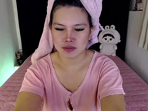 Snapshot of Angelic_Fuckerxxx chatting on November 2025 11:31:01 AM Angelic Fuckerxxx online show from November 2025 11:31:01 AM