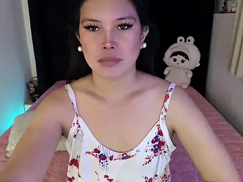 Snapshot of Angelic_Fuckerxxx chatting on November 2025 03:17:02 AM Angelic Fuckerxxx online show from November 2025 03:17:02 AM