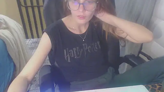 Laco-cO online show from October 2025 11:06:02 PM