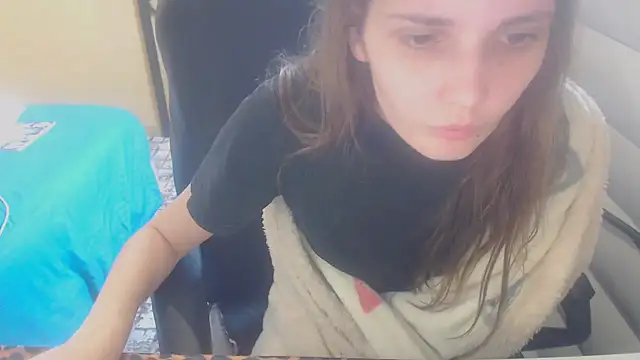 Laco-cO online show from November 2025 09:31:01 AM