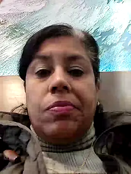Snapshot of Molly_newman6 chatting on January 2025 12:37:02 PM Molly newman6 online show from January 2025 12:37:02 PM