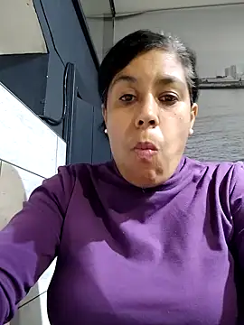 Snapshot of Molly_newman6 chatting on October 2025 03:35:01 PM Molly newman6 online show from October 2025 03:35:01 PM