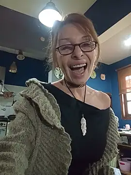 Snapshot of FrozenWaffle chatting on June 2026 01:57:02 PM FrozenWaffle online show from June 2026 01:57:02 PM