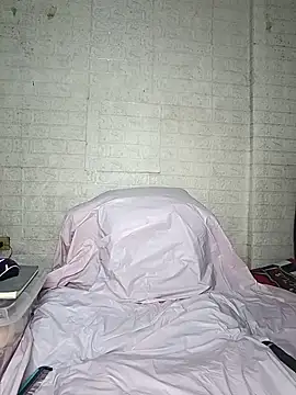  Shimmerlyn  online show from January 2026 12:21:02 PM