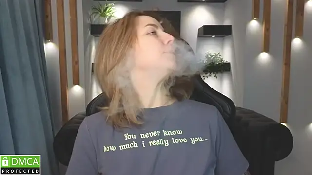 Snapshot of Mira_Mermayd chatting on December 2024 08:18:02 AM Mira Mermayd online show from December 2024 08:18:02 AM