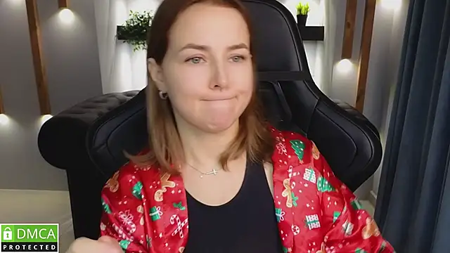 Snapshot of Mira_Mermayd chatting on January 2025 11:21:02 AM Mira Mermayd online show from January 2025 11:21:02 AM