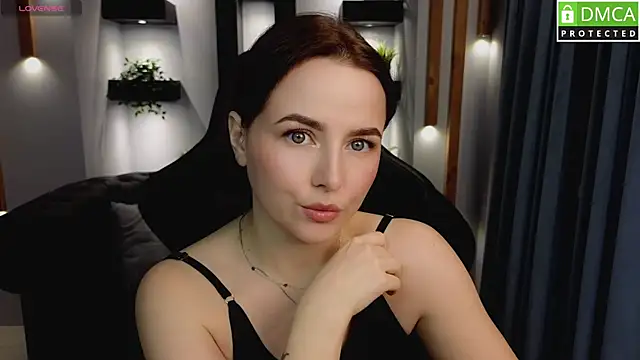 Snapshot of Mira_Mermayd chatting on February 2025 01:05:02 AM Mira Mermayd online show from February 2025 01:05:02 AM