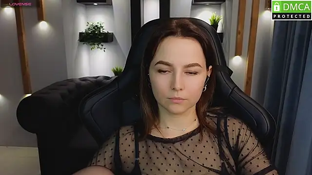 Snapshot of Mira_Mermayd chatting on March 2025 07:19:01 AM Mira Mermayd online show from March 2025 07:19:01 AM