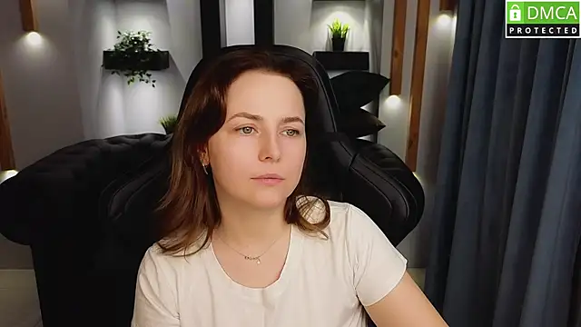 Snapshot of Mira_Mermayd chatting on March 2025 08:12:02 AM Mira Mermayd online show from March 2025 08:12:02 AM