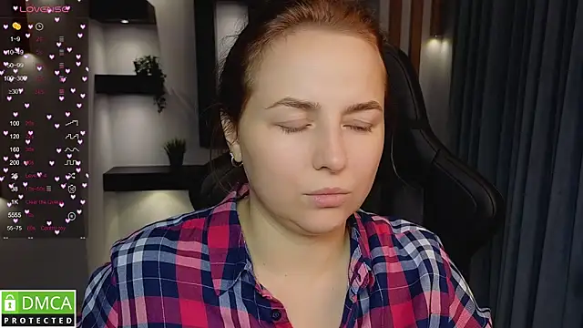 Snapshot of Mira_Mermayd chatting on September 2025 10:17:01 AM Mira Mermayd online show from September 2025 10:17:01 AM