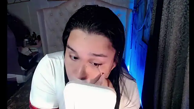 Hardcore Tgirl online show from December 2025 12:04:01 AM