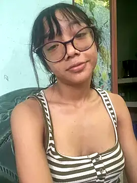 Snapshot of Karmakuro chatting on September 2025 07:25:02 PM Karmakuro online show from September 2025 07:25:02 PM