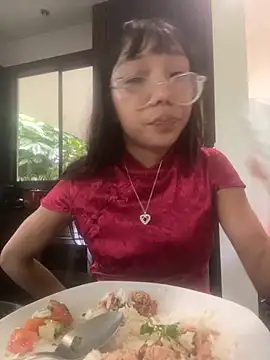 Snapshot of Karmakuro chatting on October 2025 08:21:02 PM Karmakuro online show from October 2025 08:21:02 PM