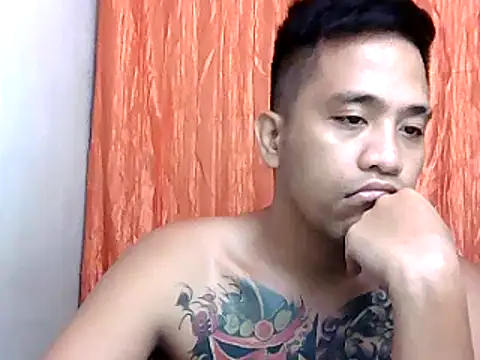 Snapshot of Thyler08 chatting on December 2024 02:30:02 AM Thyler08 online show from December 2024 02:30:02 AM