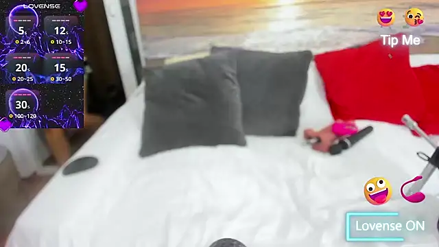 Snapshot of wildangeloflove chatting on December 2024 11:01:01 AM wildangeloflove online show from December 2024 11:01:01 AM