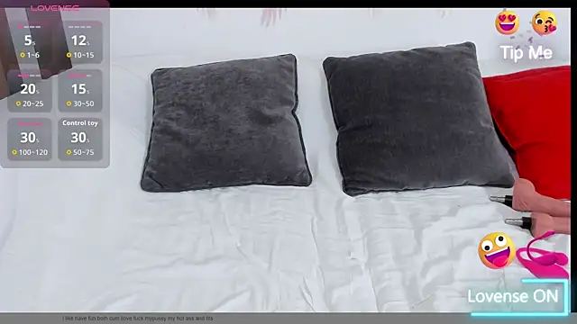 Snapshot of wildangeloflove chatting on October 2025 11:23:02 AM wildangeloflove online show from October 2025 11:23:02 AM