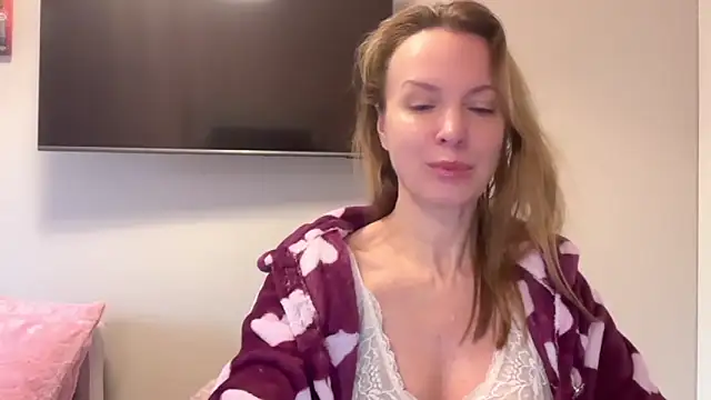 RachellAmazing online show from March 2025 06:20:02 AM