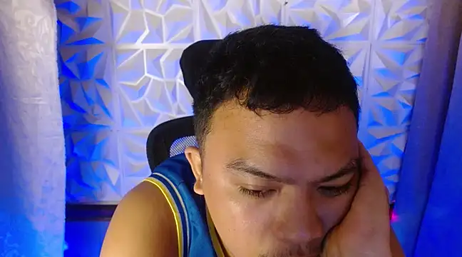 xsweetasian69x online show from March 2025 02:40:01 PM