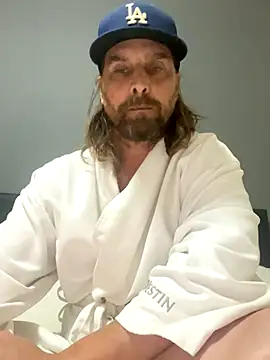 RyanRitchie online show from November 2025 09:58:01 PM