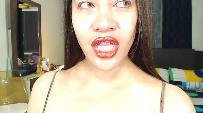 Snapshot of HugeKatarinaTS chatting on February 2025 08:34:02 PM HugeKatarinaTS online show from February 2025 08:34:02 PM