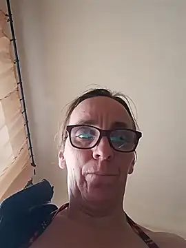 Dettybitch40 online show from February 2026 10:23:02 AM