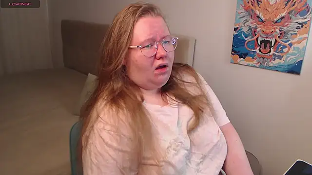 Snapshot of Ann_Muna chatting on December 2024 06:04:02 PM Ann Muna online show from December 2024 06:04:02 PM