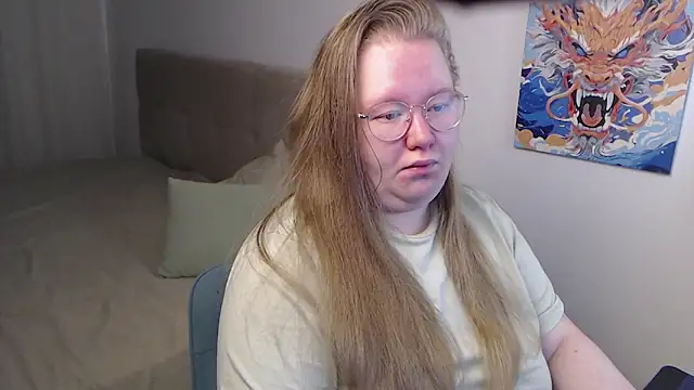 Snapshot of Ann_Muna chatting on December 2024 03:58:01 PM Ann Muna online show from December 2024 03:58:01 PM