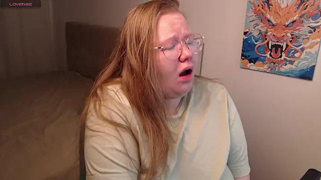 Snapshot of Ann_Muna chatting on December 2024 07:41:02 PM Ann Muna online show from December 2024 07:41:02 PM