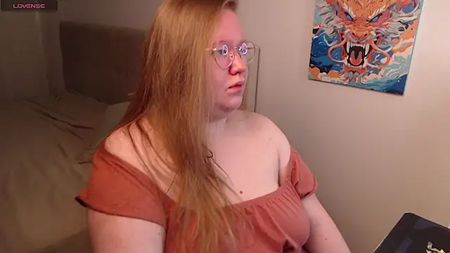 Snapshot of Ann_Muna chatting on December 2024 05:15:02 PM Ann Muna online show from December 2024 05:15:02 PM