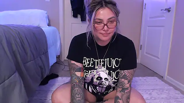 Snapshot of nativepumpkin95 chatting on February 2025 03:47:02 AM nativepumpkin95 online show from February 2025 03:47:02 AM