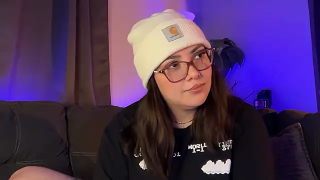 nativepumpkin95 online show from November 2025 01:28:02 AM