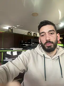 Snapshot of dk2995 chatting on January 2025 09:00:01 AM dk2995 online show from January 2025 09:00:01 AM