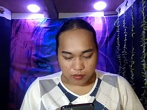 bettina love online show from November 2025 05:18:01 AM