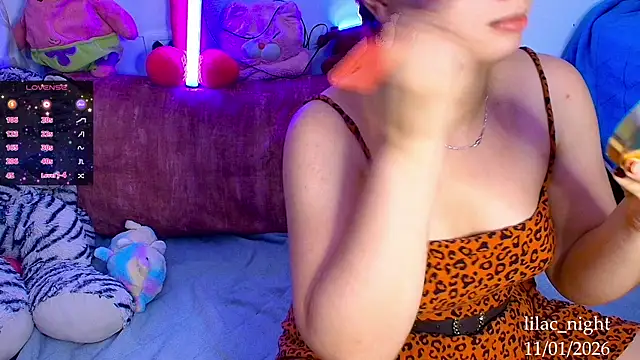 lilac night33 online show from January 2026 12:54:01 PM