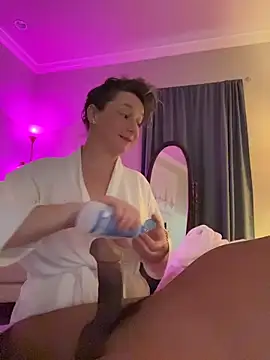 Snapshot of Vivian_MayXxX chatting on October 2025 07:31:02 PM Vivian MayXxX online show from October 2025 07:31:02 PM