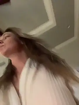 Snapshot of Vivian_MayXxX chatting on November 2025 08:51:01 PM Vivian MayXxX online show from November 2025 08:51:01 PM