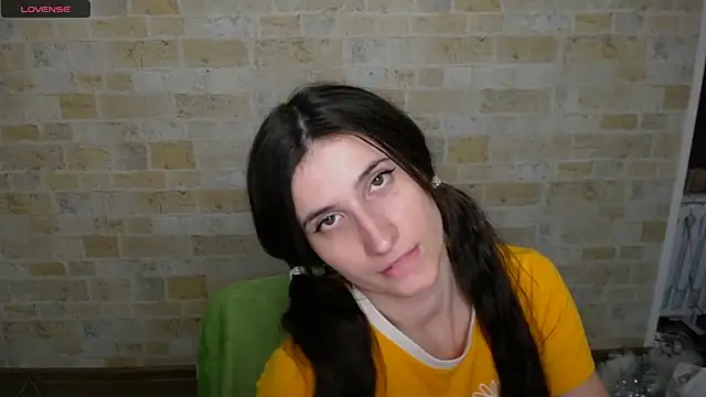 MaryEm976 online show from February 2025 01:01:01 PM