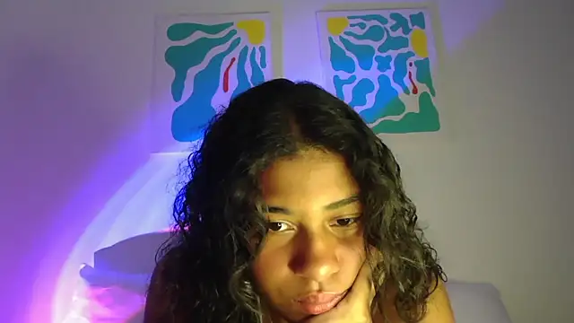 Snapshot of dark_enchantress_ chatting on March 2026 01:00:02 AM dark enchantress online show from March 2026 01:00:02 AM