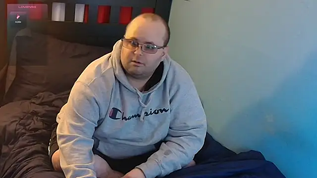 lefty15242 online show from April 2026 04:42:01 AM