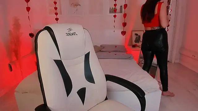 Snapshot of Ellis_Foxy chatting on February 2025 09:52:02 PM Ellis Foxy online show from February 2025 09:52:02 PM