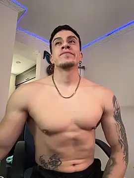 Snapshot of strongboy_ chatting on March 2026 05:39:01 PM strongboy online show from March 2026 05:39:01 PM