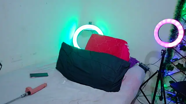 -Camila  online show from February 2026 03:59:01 PM