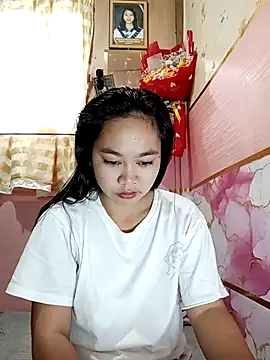 Snapshot of Hotbaby_1523 chatting on April 2026 12:48:01 AM Hotbaby 1523 online show from April 2026 12:48:01 AM