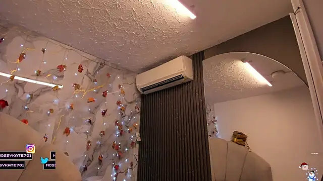 Katemoss70 online show from December 2025 12:24:02 PM