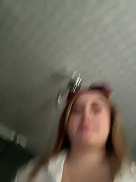 Sam Thompsoon  online show from February 2025 08:26:02 PM